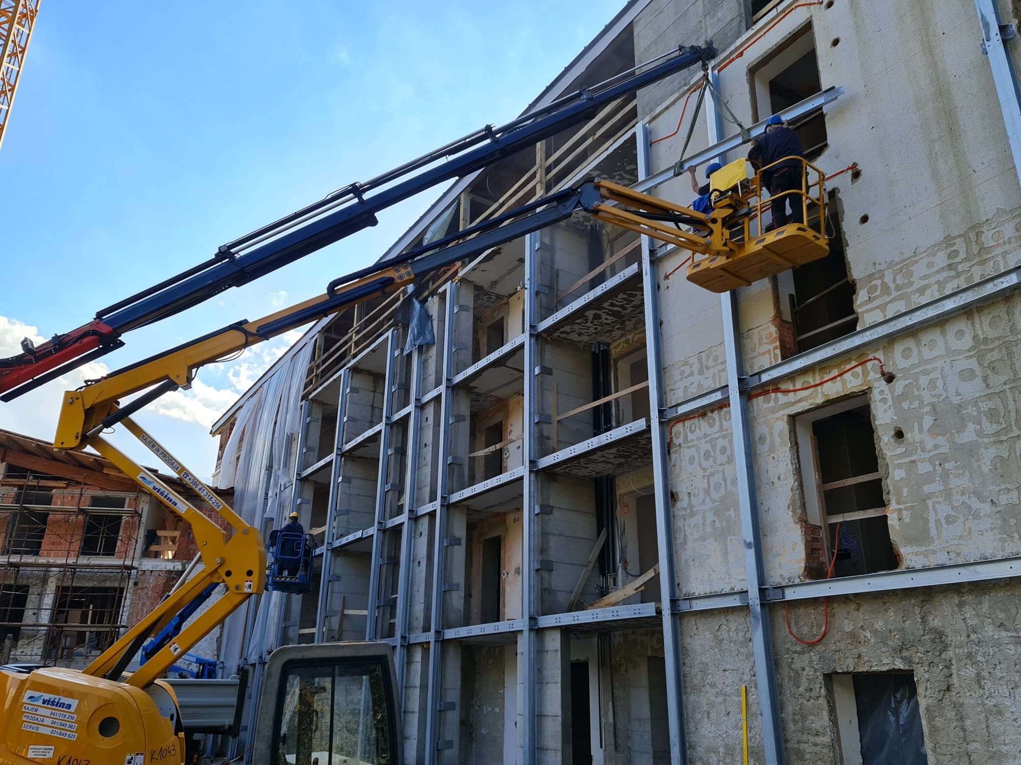 Kdaj je kovinska konstrukcija dolgoročno cenejša od betonske ali lesene?